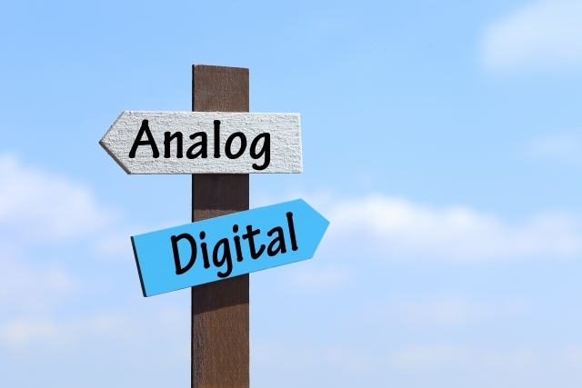 デジタル　アナログ